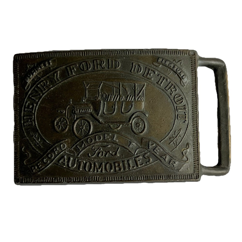 HENRY‎ FORD Detroit MODEL T Auto AUTOMOBILES Vintage belt buckle Made In USA